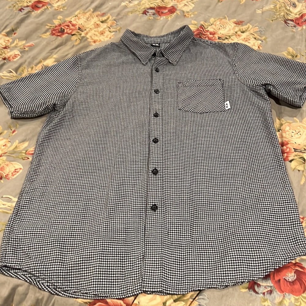 Oakley button up short sleeve mens shirt